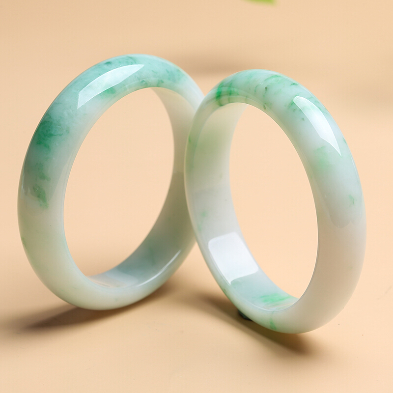 印象眸 个性飘花翡翠手镯