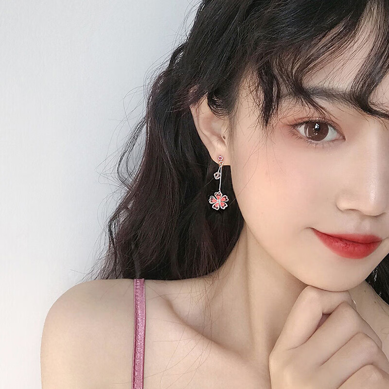 YYEU 樱花时尚耳饰