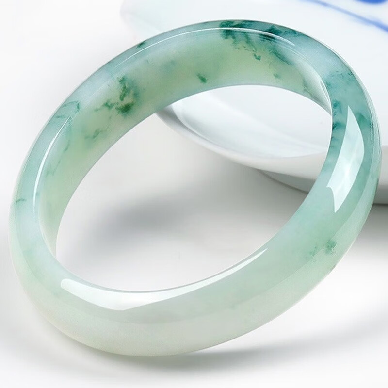 艾选潮品 水润淡雅 手镯