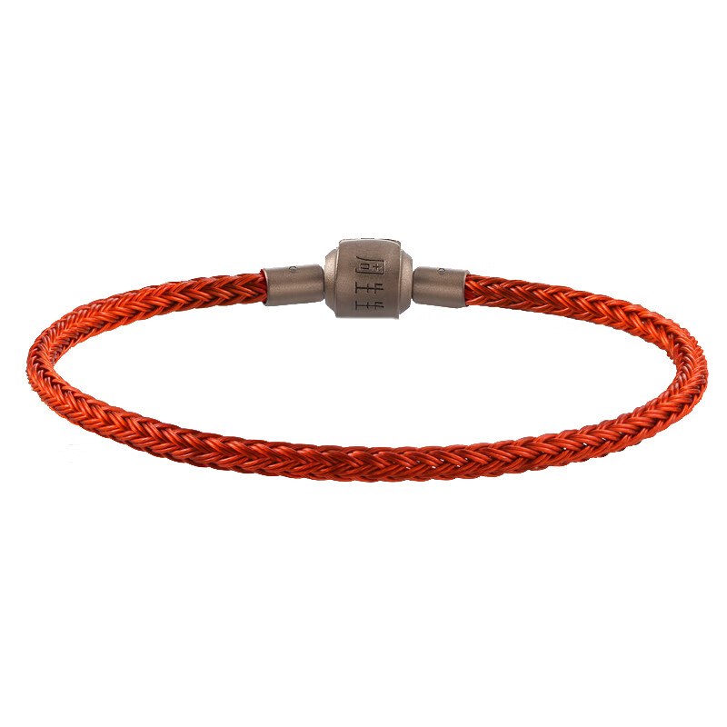 周生生 磁扣 手绳