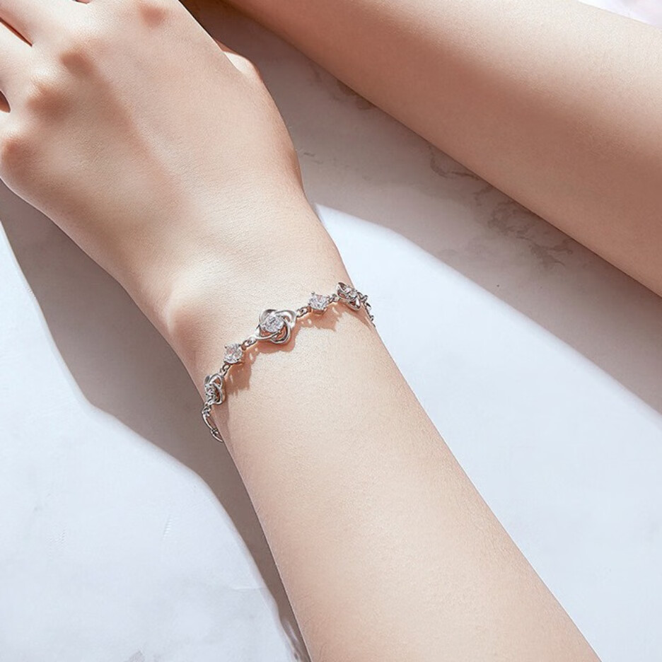 唯一四叶草纯银手链