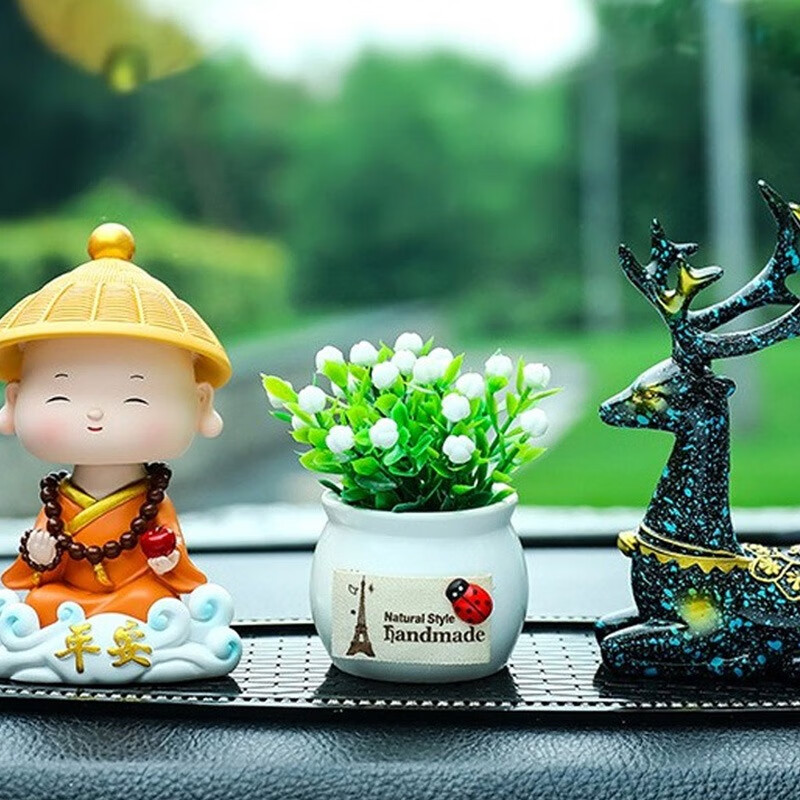 车太太 个性创意 汽车摆件