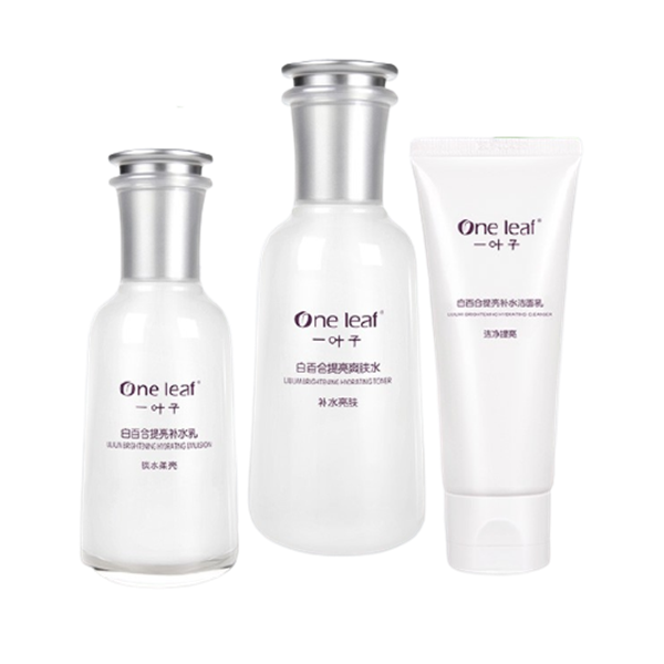 一叶子 淡化暗沉 补水套装