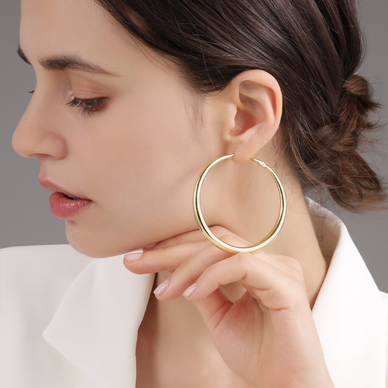 伊黛儿 夸张大耳圈耳环