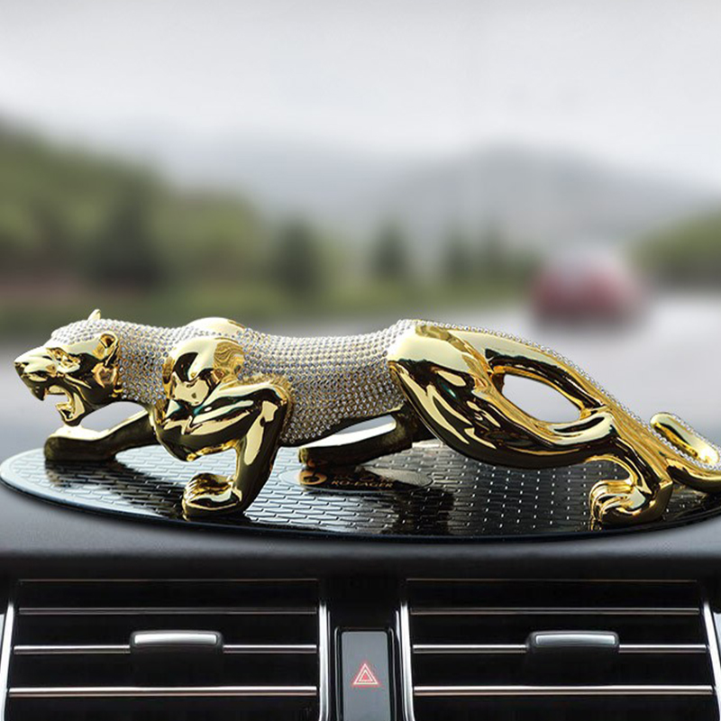 标鲨 金钱豹 汽车摆件