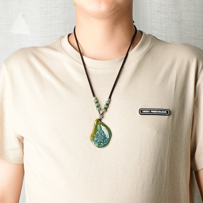 可玉可求 冰油绿玉翡翠吊坠