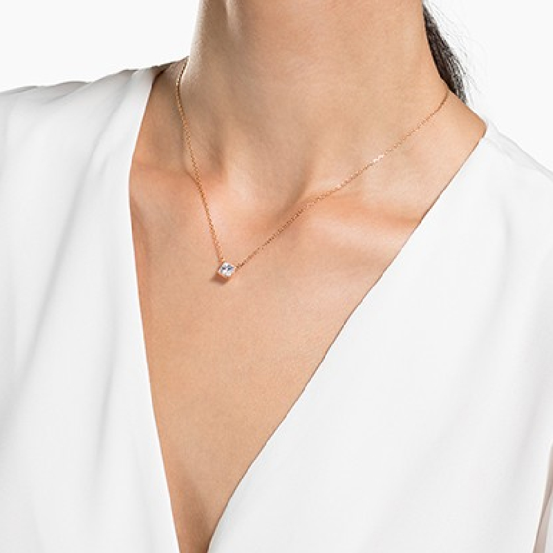 施华洛世奇精致镶钻项链