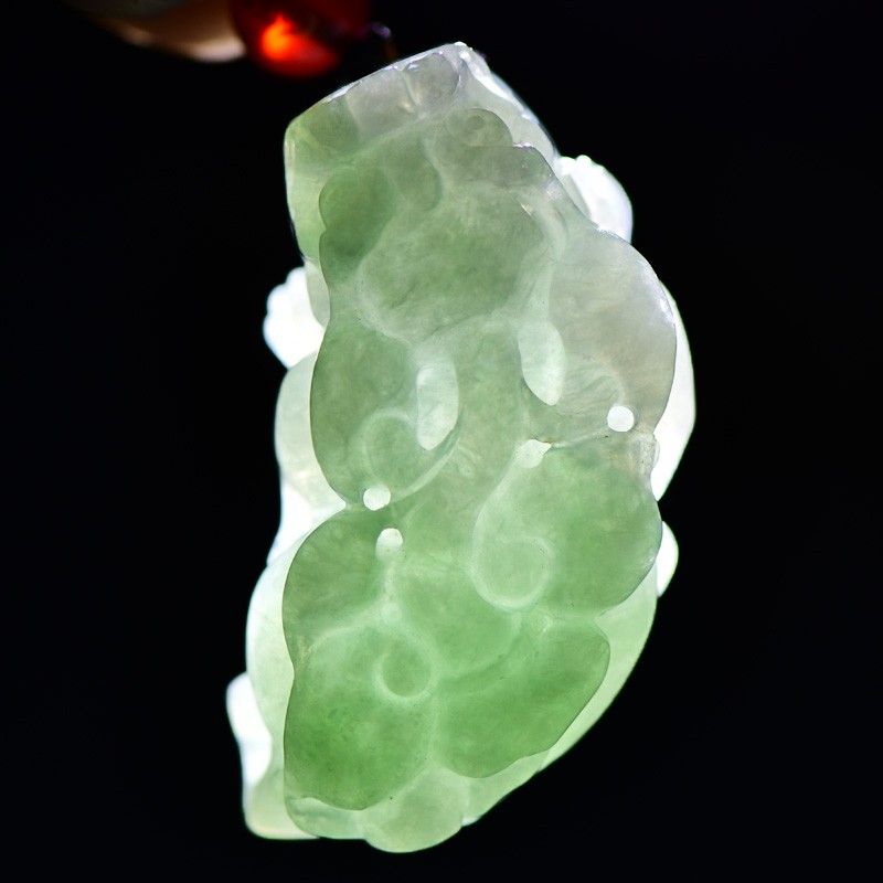 千载一玉 冰底绿翡翠吊坠