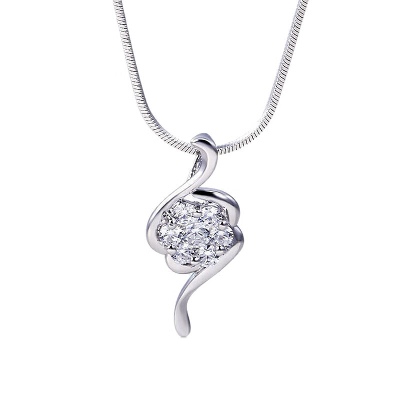 萦憬芊 闪耀锆钻项链