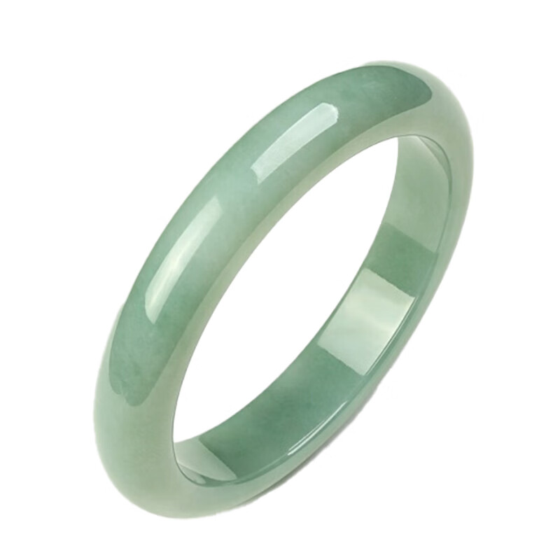 周大生晶莹细腻翡翠手镯