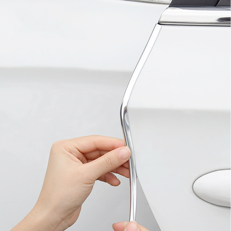 哈天雷 时尚亮眼防撞条