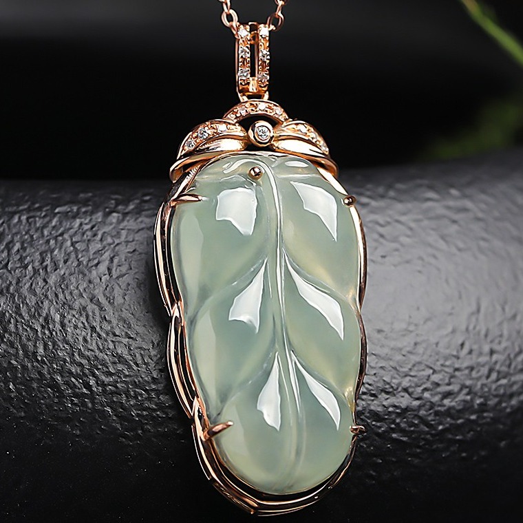 印象眸18K金镶钻吊坠