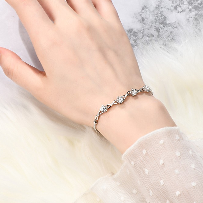 卡蒂罗 镶嵌施华洛世奇手链