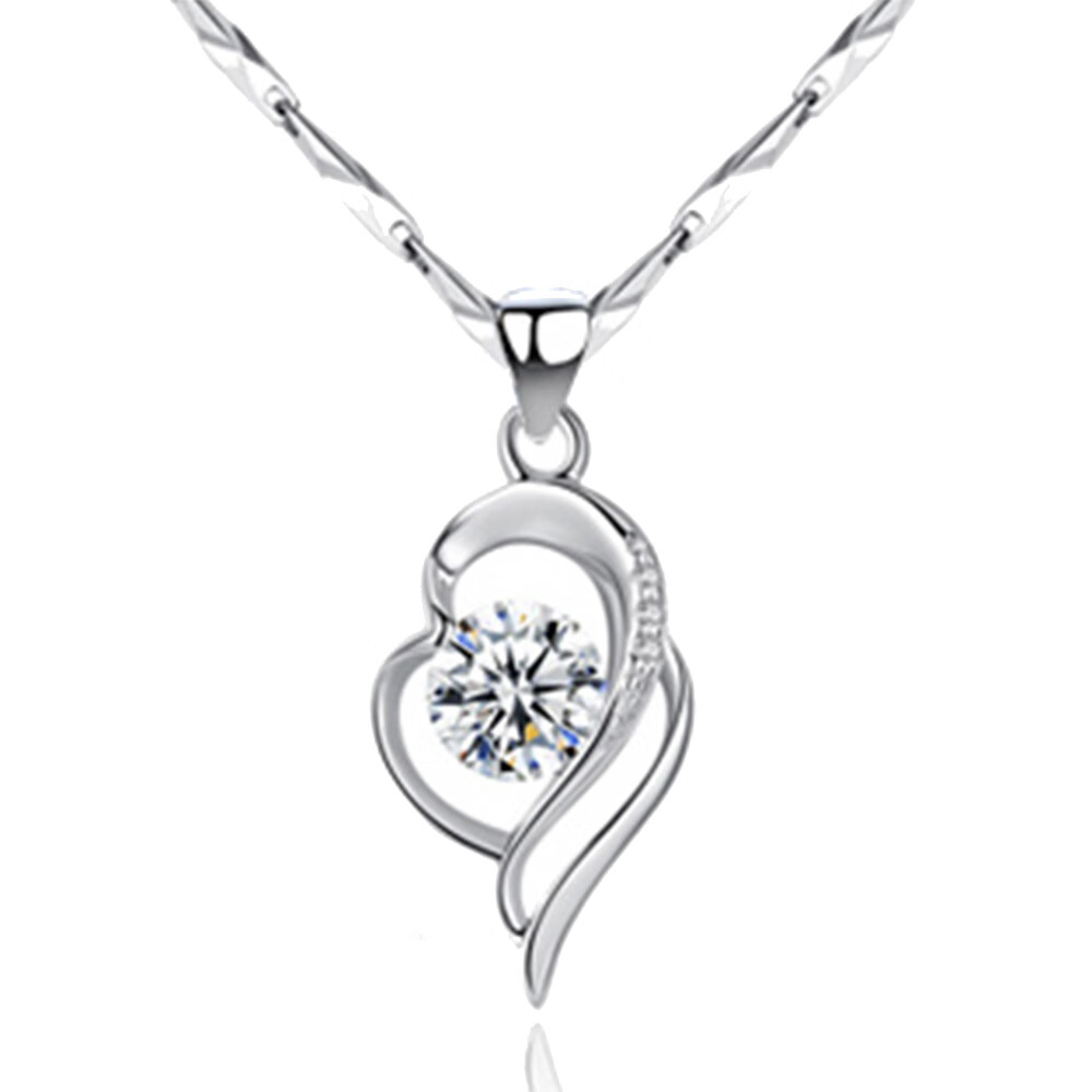 冠带 镂空心形项链