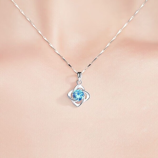 沉鱼落雁 足银四叶草项链