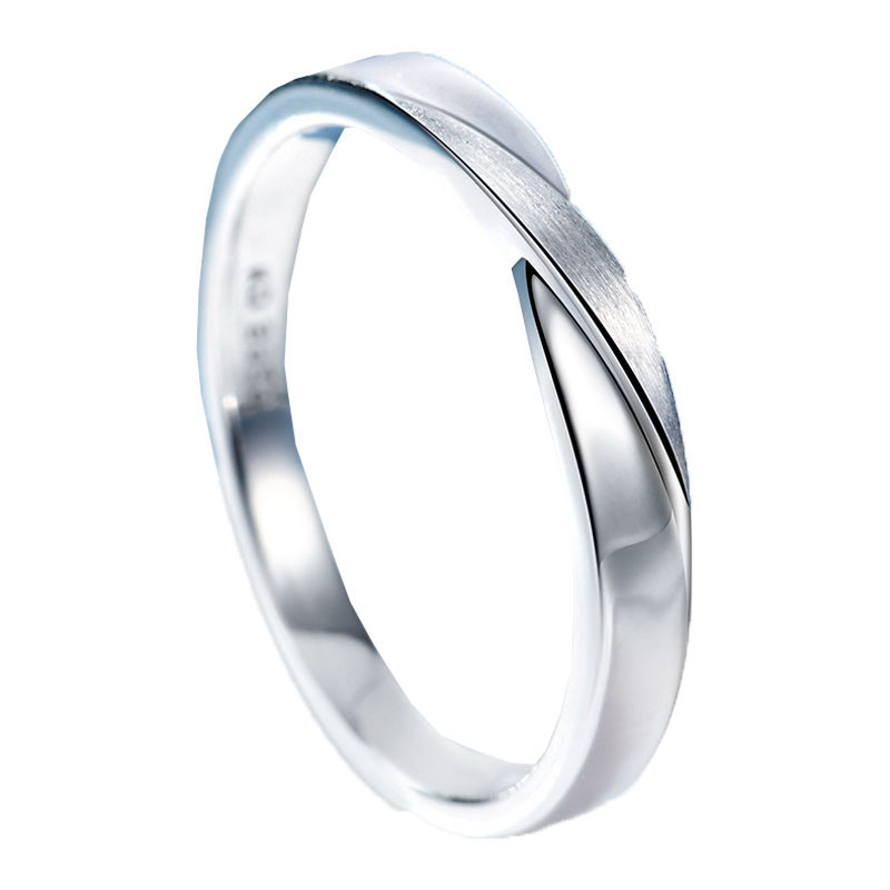 卡蒂罗 简洁线条戒指