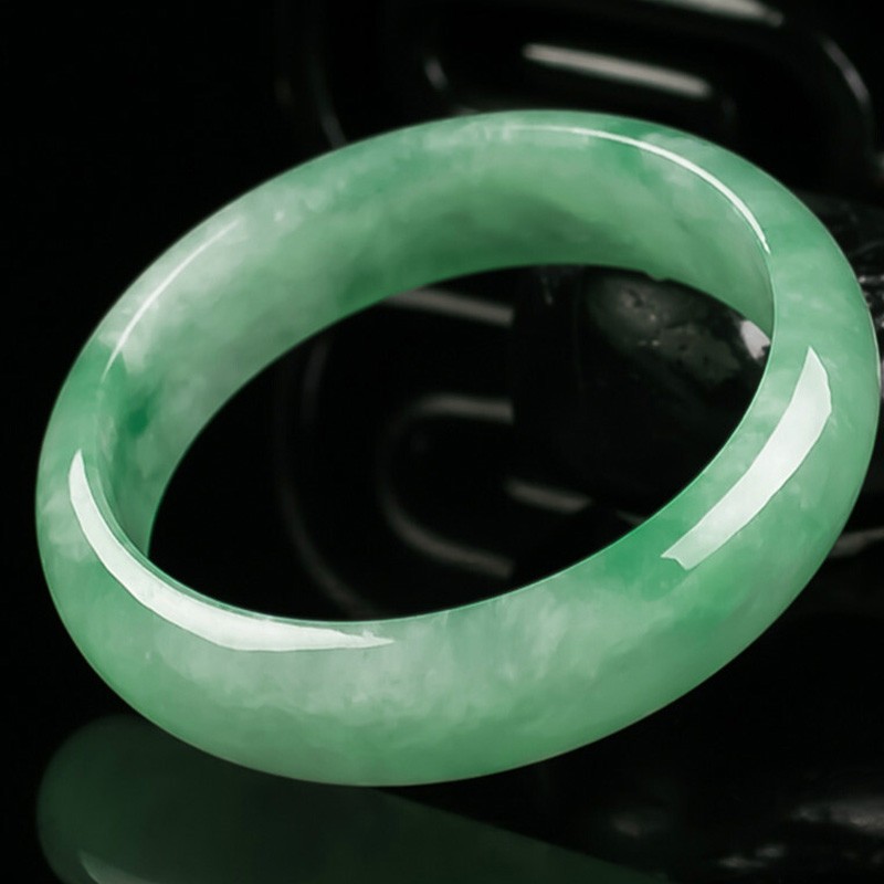 圣列 经典翡翠手镯