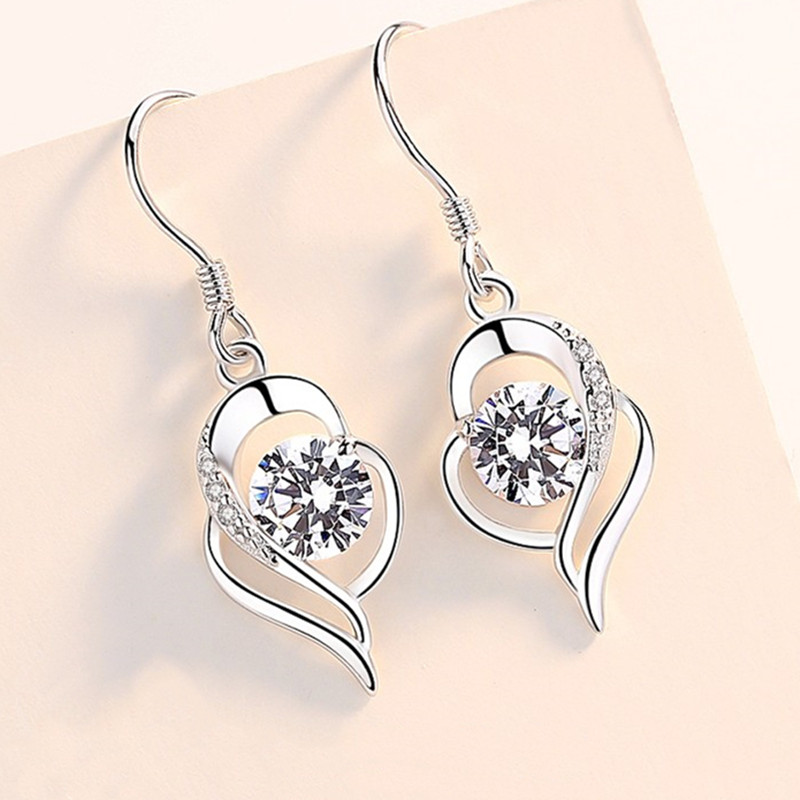 沉鱼落雁简约长款精美银耳饰