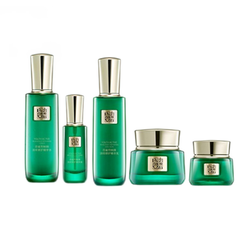 百雀羚 积雪草甙护肤套装