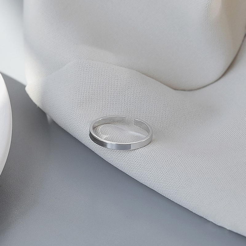 伊黛儿 光面开口 戒指