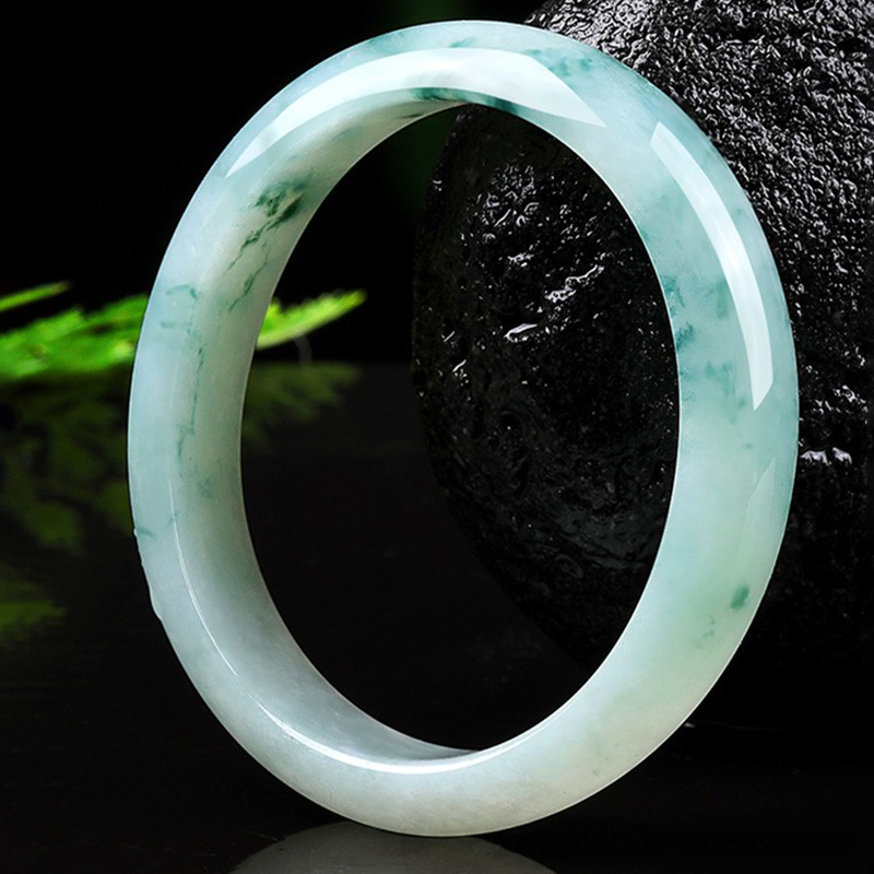 艾选潮品 缅甸翡翠手镯