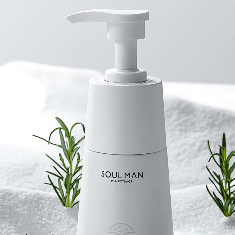 极男净颜洁面乳