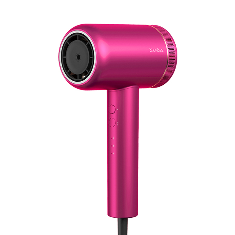 小适内置强劲电机电吹风