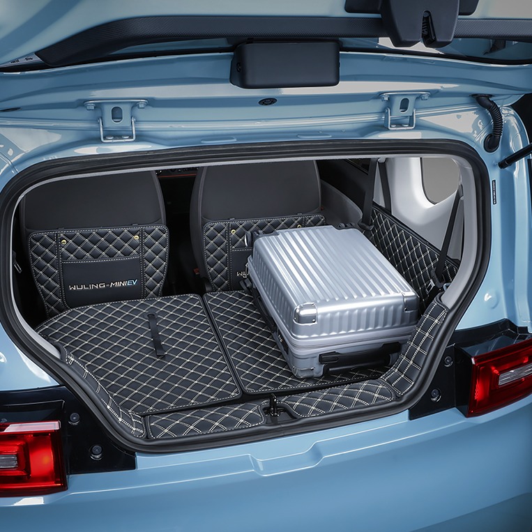 福腾专车专用后备箱垫