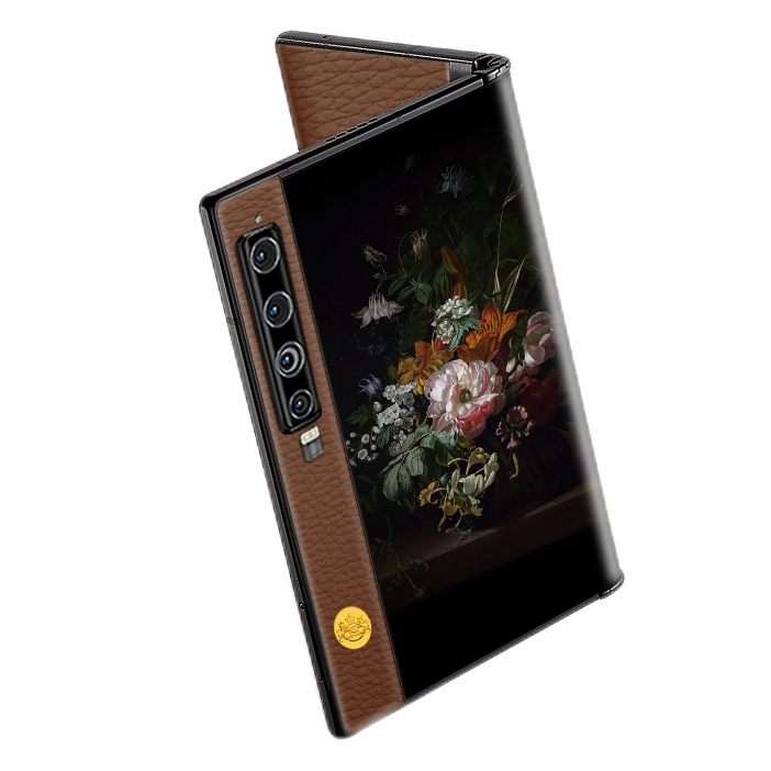 詹姆士 四摄镜头手机