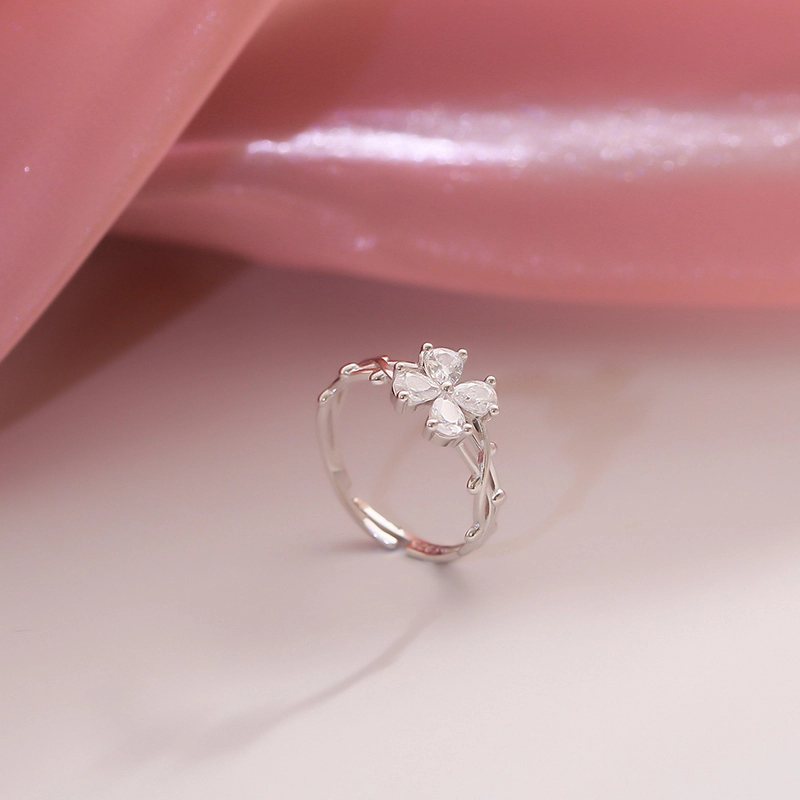 YYEU 四叶花朵 戒指