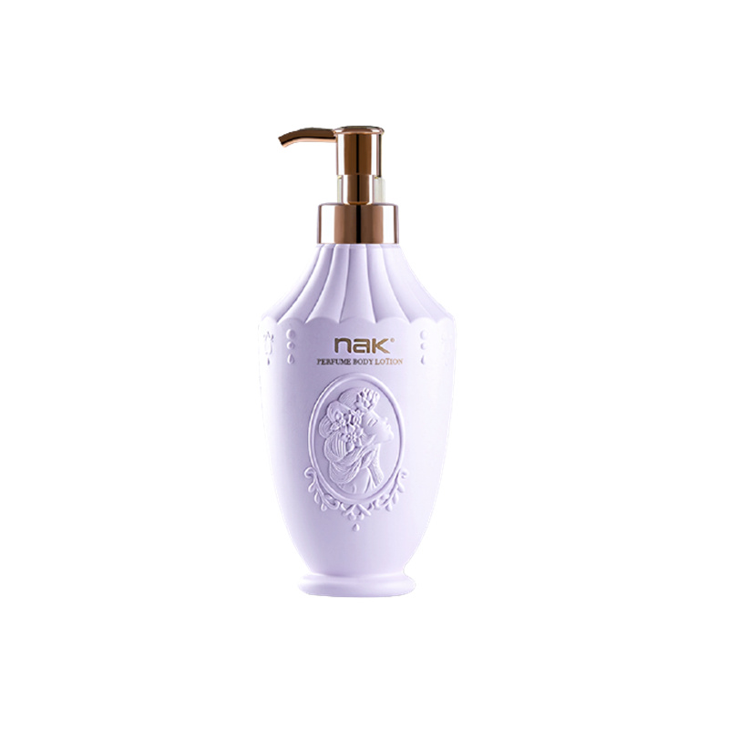 nak 持续留香润肤乳