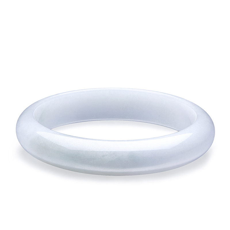 周大福 温润触感翡翠手镯