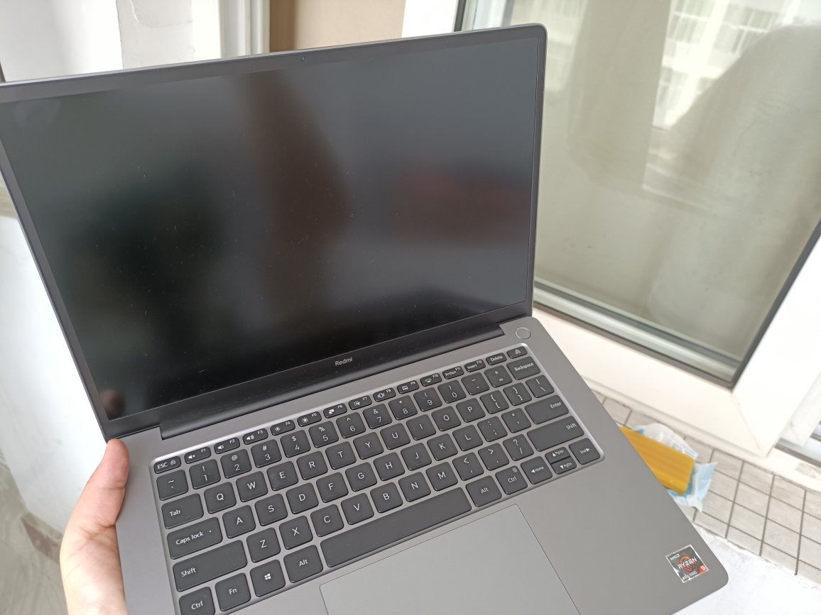 RedmiBook Pro 14，高色域轻薄笔记本电脑