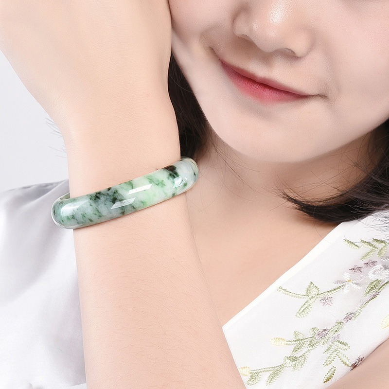 凤禧 油润飘花 翡翠手镯