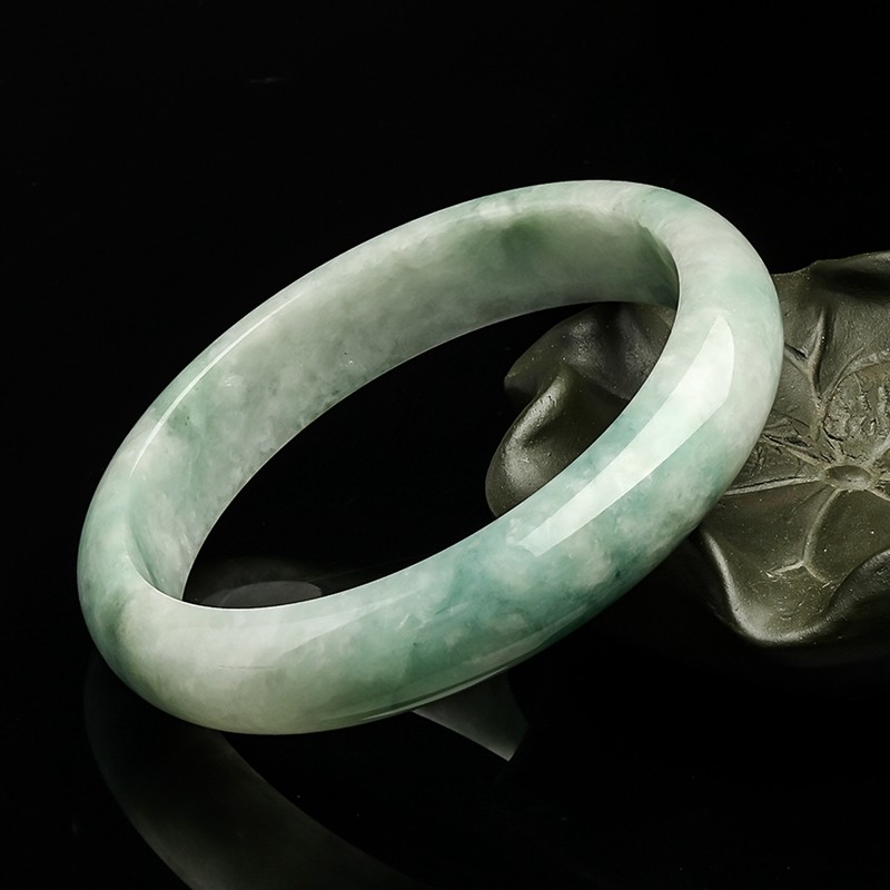 东方翡翠 冰糯水润翡翠手镯