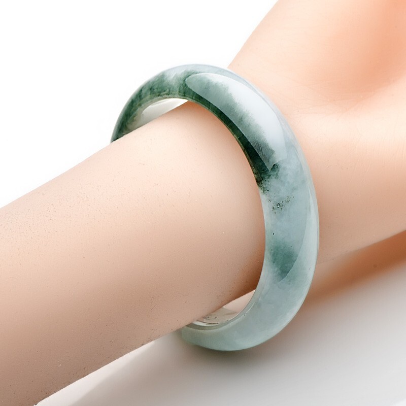 可玉可求 油青色翡翠手镯