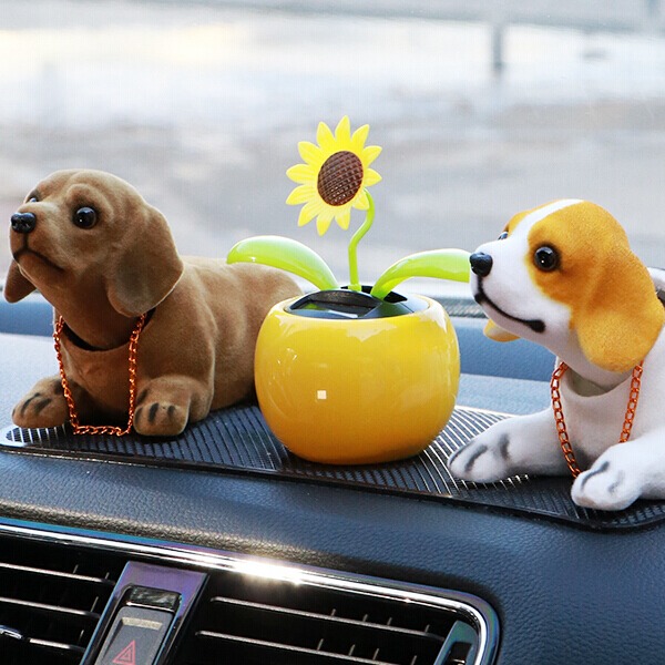 威科曼 摇头狗狗汽车摆件