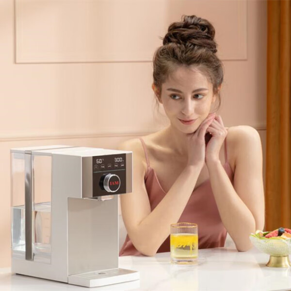 IAM 迷你全自动饮水机