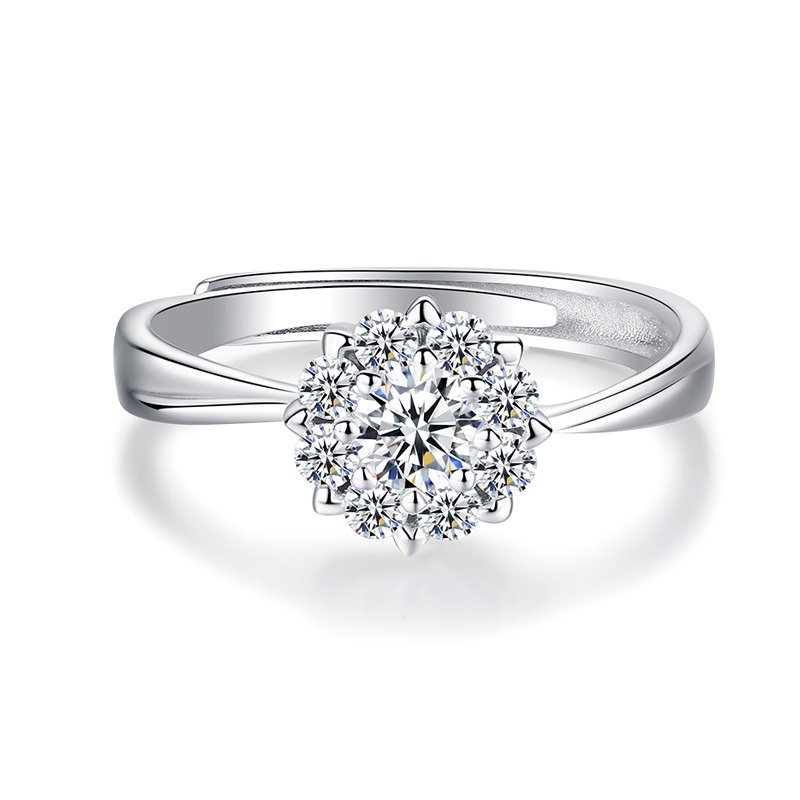 豪至尊 群镶捧花戒指