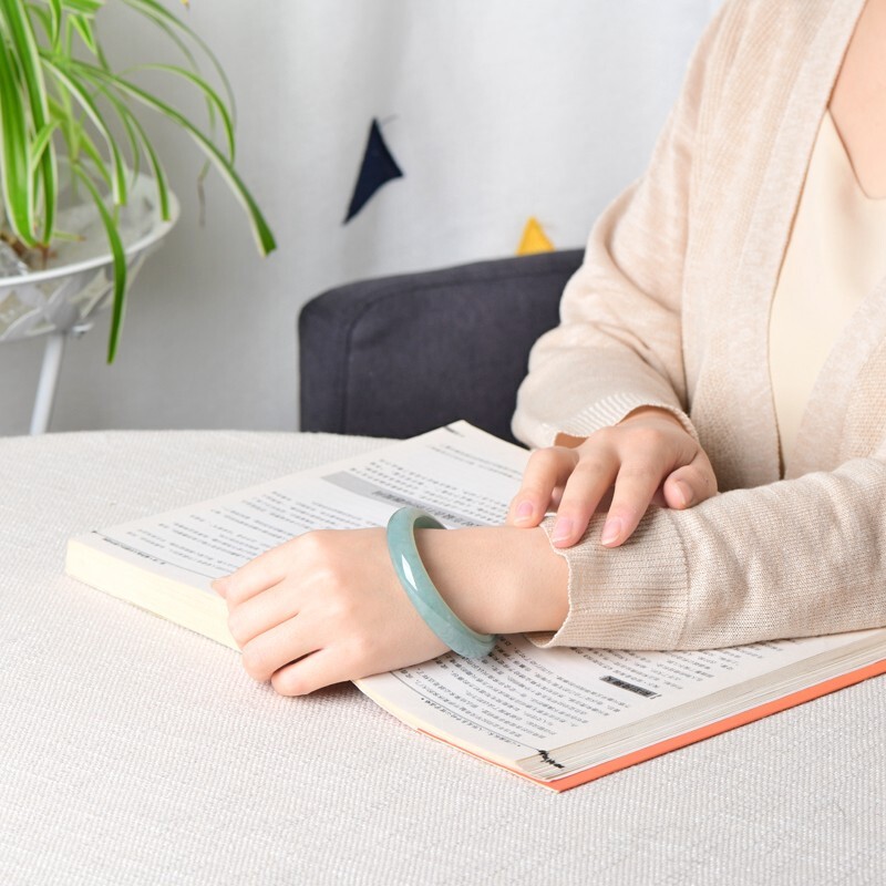 千载一玉 冰种贵妃翡翠手镯