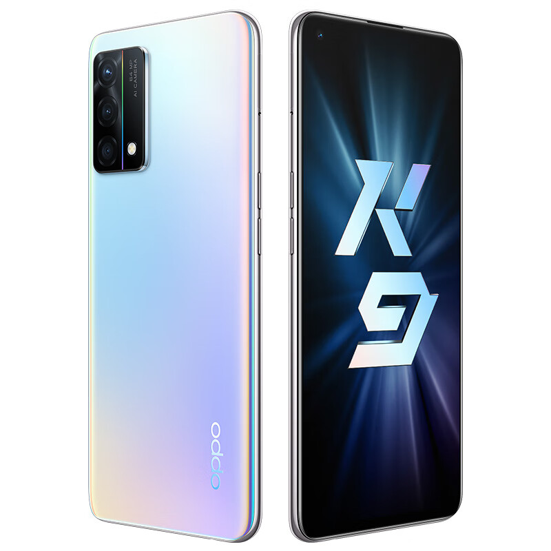 OPPO 后置三个摄像头手机
