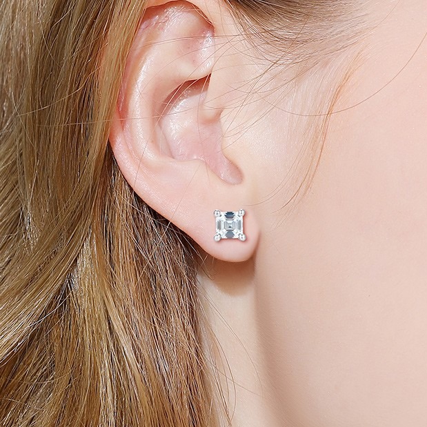 MyMiss 时尚钻石耳环