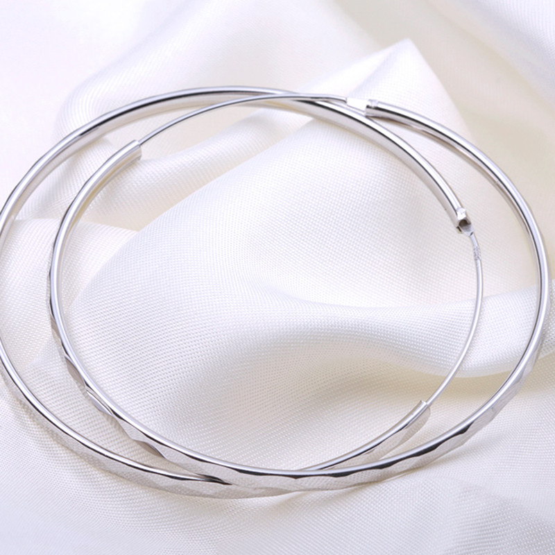 炙真银楼时尚简约气质耳环