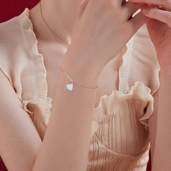 KADER 别致简约镶锆手链