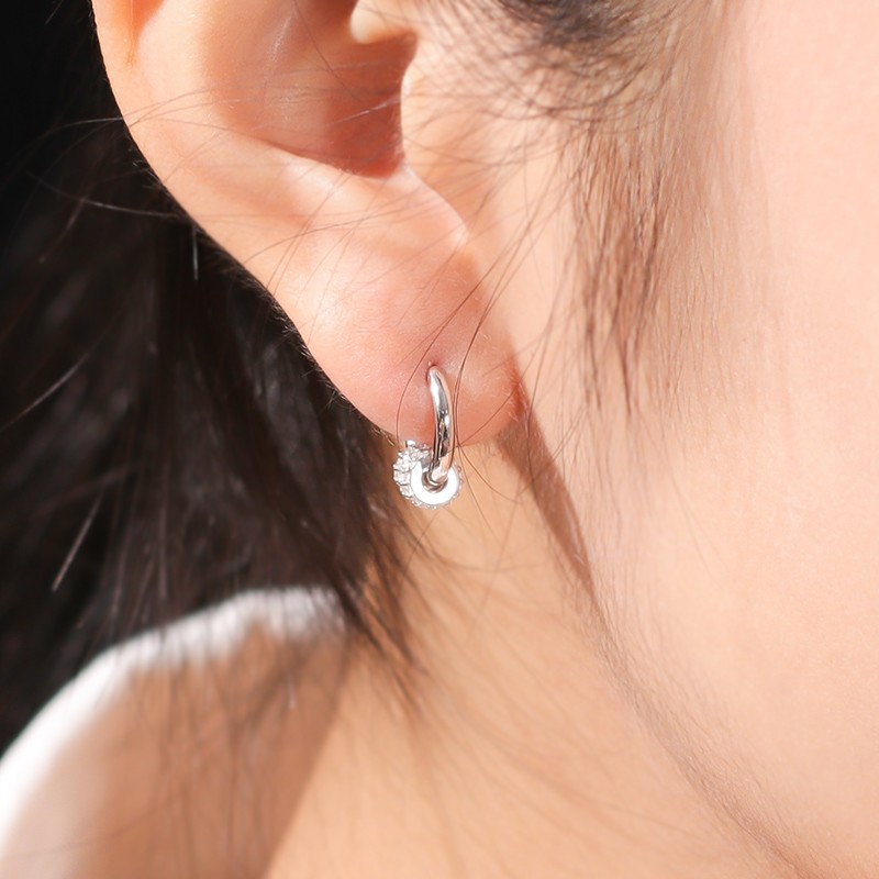 十六月缘 经典满钻耳饰