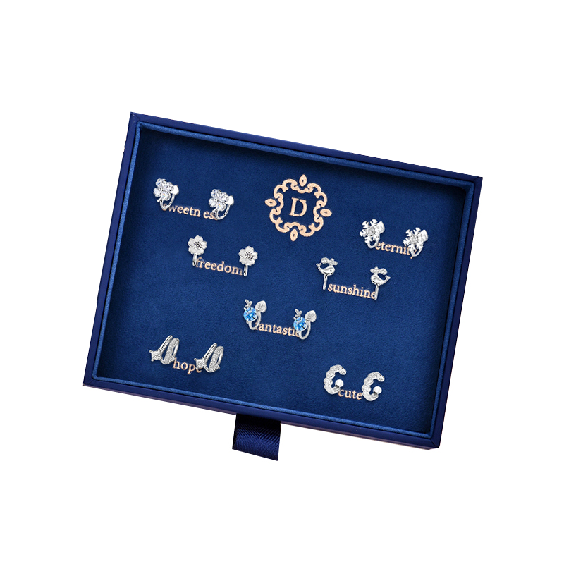 缔晶 简约特别 耳钉