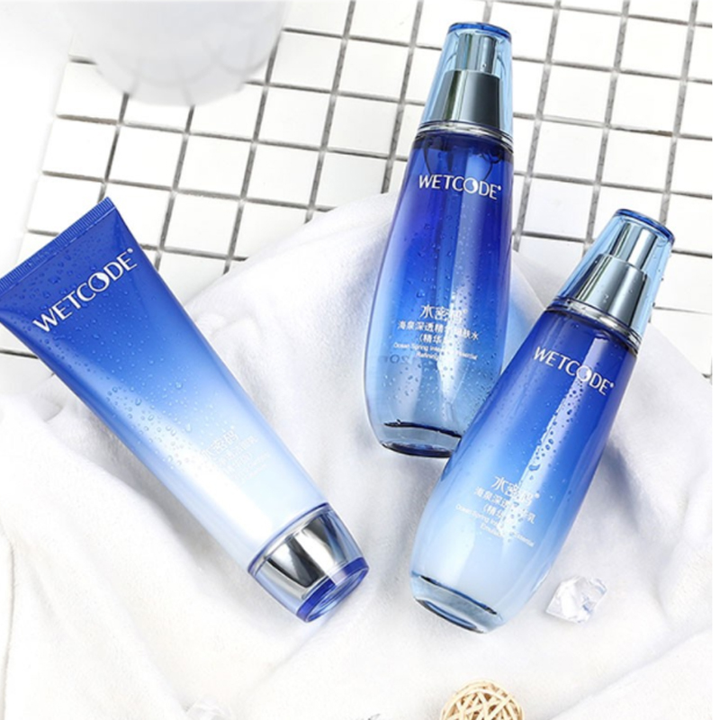 水密码 不油腻护肤品礼盒