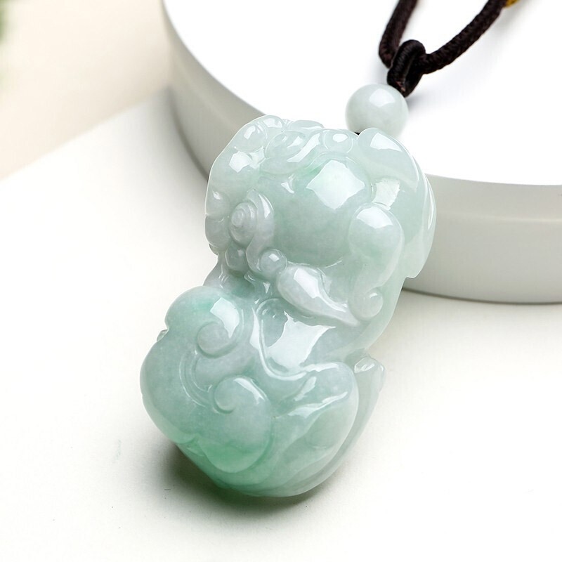 印象眸 翡翠貔貅飘绿 吊坠
