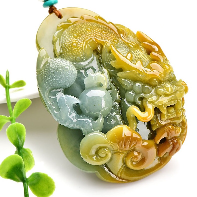 千载一玉翡翠龙牌吊坠