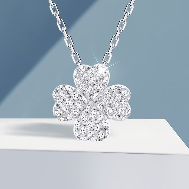 施华洛世奇 小花造型项链